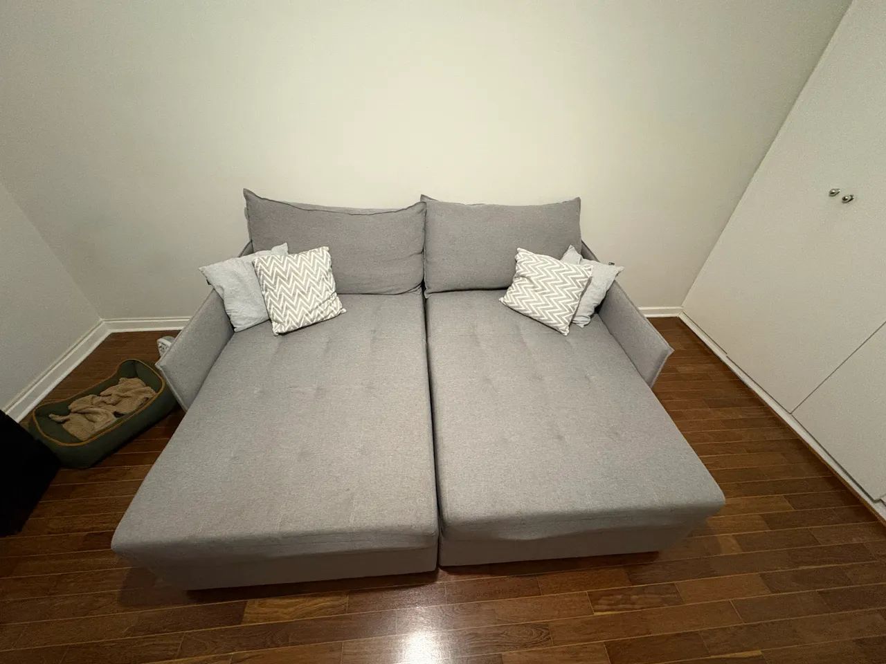 Sofá-Cama queen size retrátil cinza de linho482680359050946562