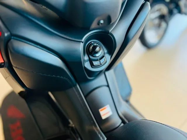 X-MAX 250 2024  - Foto 5