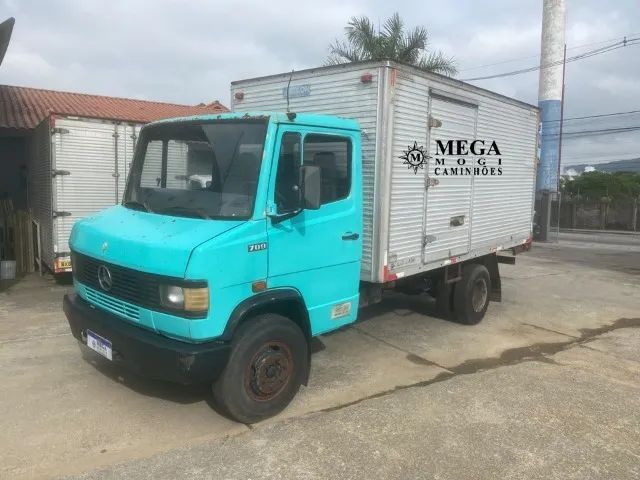 MB 709 Bau