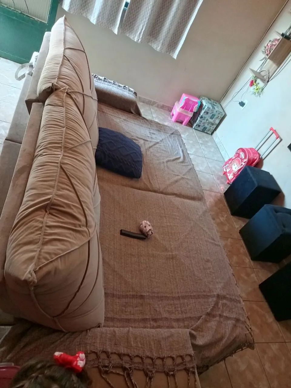 Sofá retrátil e reclinável 