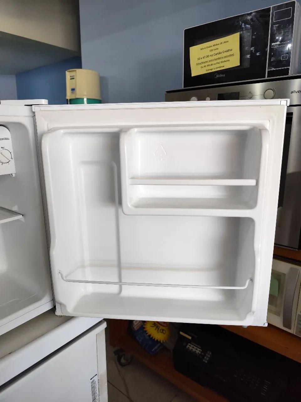 Frigobar Midea 45 Litros 220 Volts  - Foto 5