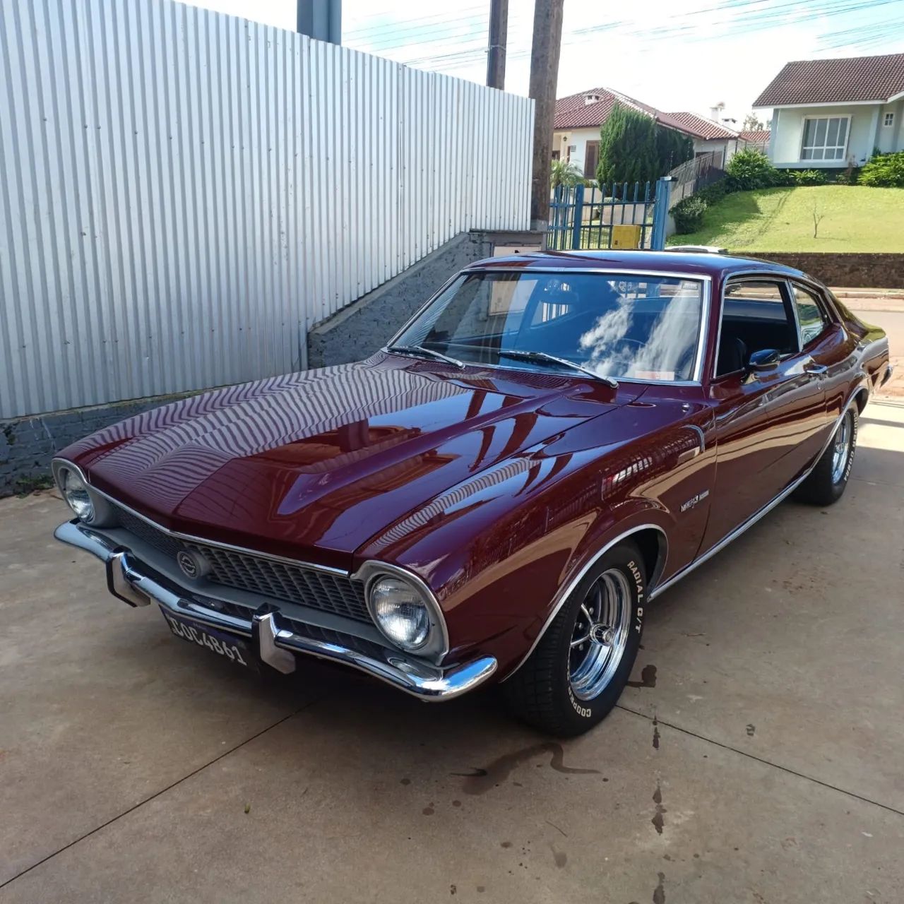 Ford Maverick Super Luxo Coupe V8 16V Gasolina 2P Manual 1975
