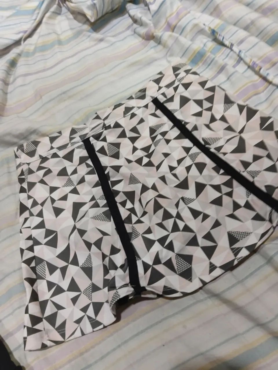 Shorts Saias 