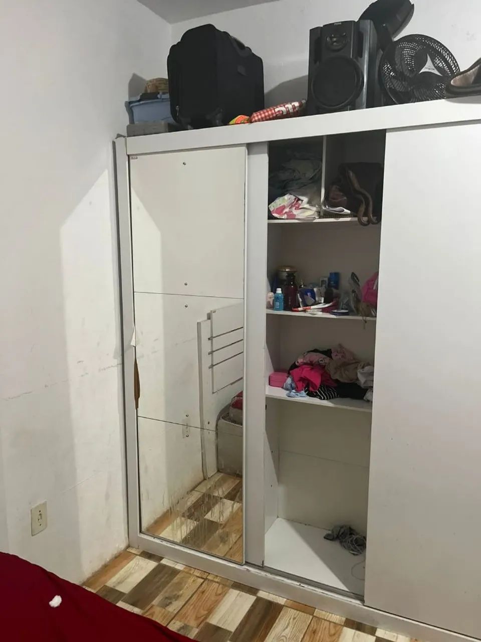 GUARDA ROUPA COM ESPELHO 3 PORTAS - Foto 2