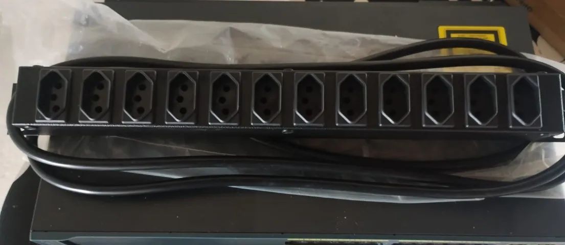 Switch Cisco 2960-S - Foto 3