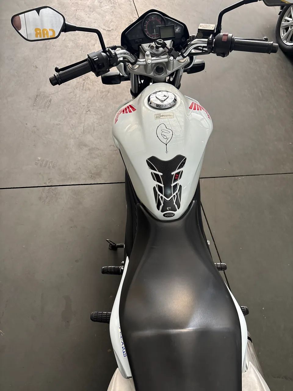 CB300 R  - Foto 3