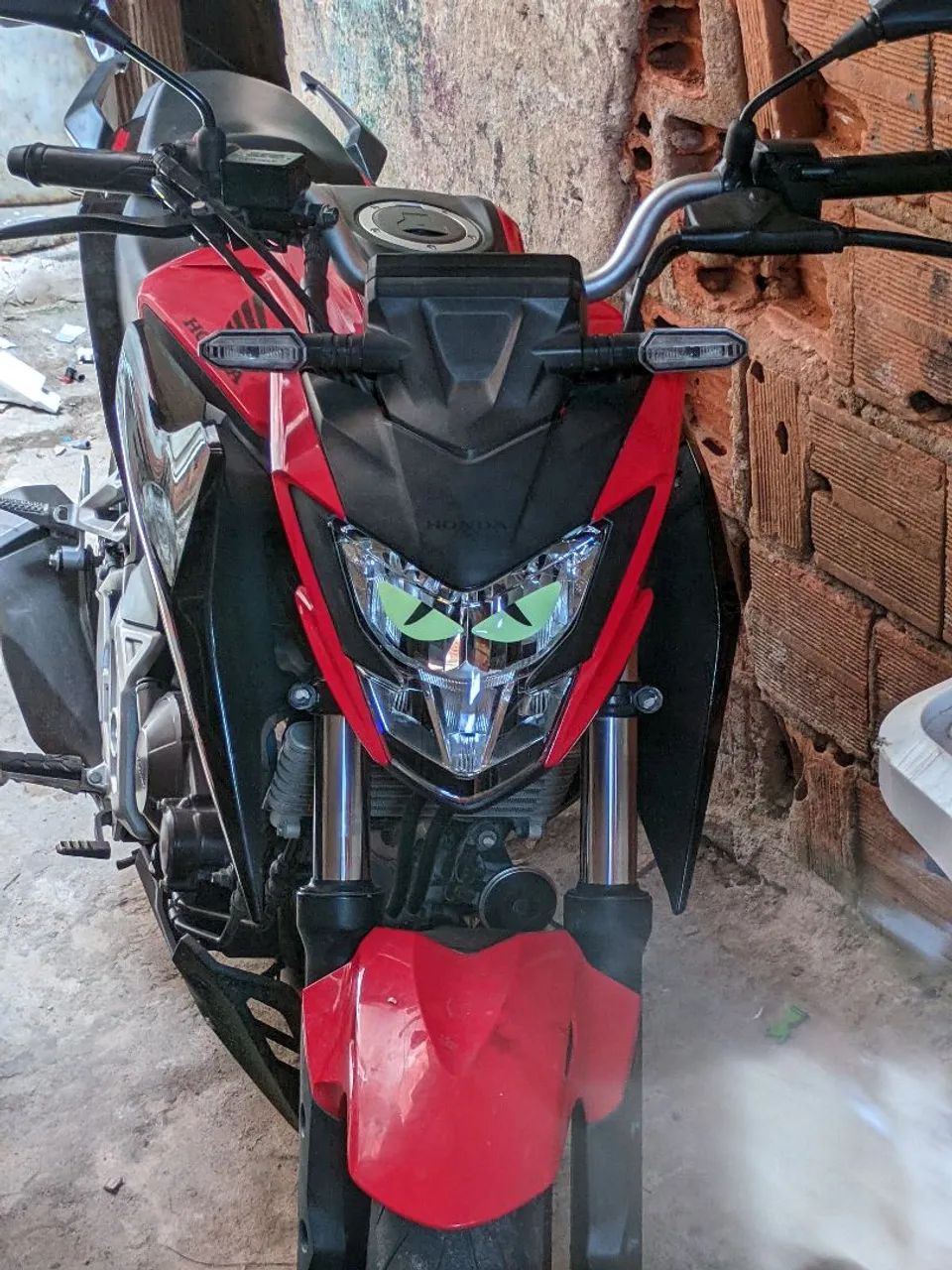 Honda CB300F