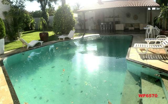 Condomínio Edmundo Rodrigues, casa duplex, 600m², 5 suítes, piscina, Bairro Guararapes - Foto 16