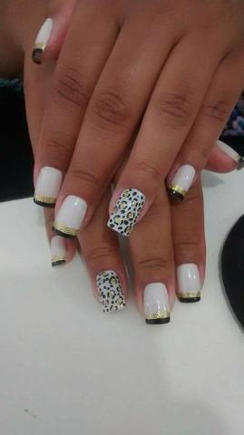 Manicure pedicure