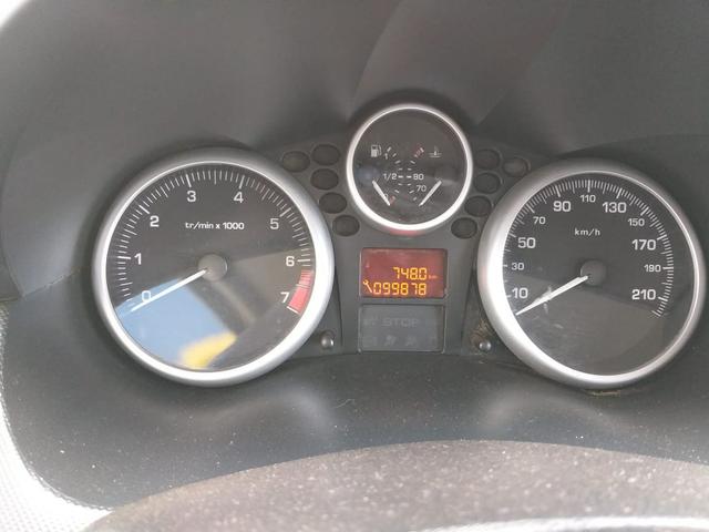Peugeot 207 1.4 XR flex 2011 - Foto 5