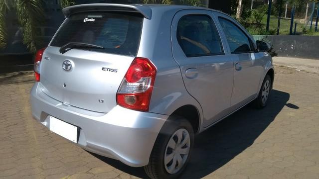 Toyota Etios 1.3 2019 ( O p o r t u n i d a d e ) - Foto 5