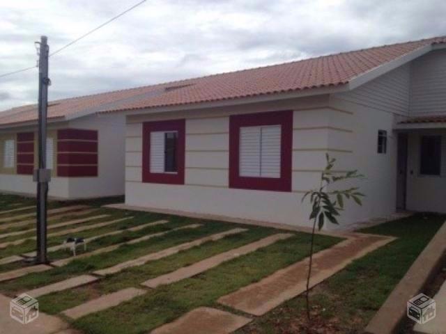 Casa no Condomínio Rio Manso com 03 dormitórios - Foto 2