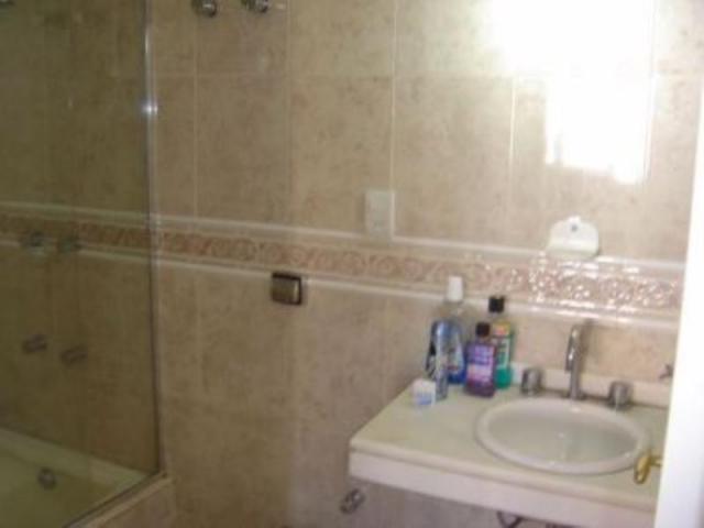 Excelente casa 3 andares,lazer completo, casa de fundos, QNG 13, Taguatinga - Foto 18
