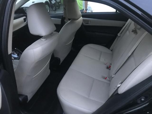 Corolla altis 2017 35 mil km - Foto 8