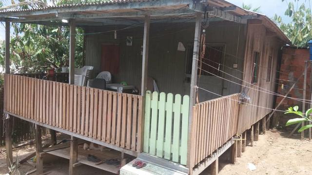 Vende-se casa de 15 mil