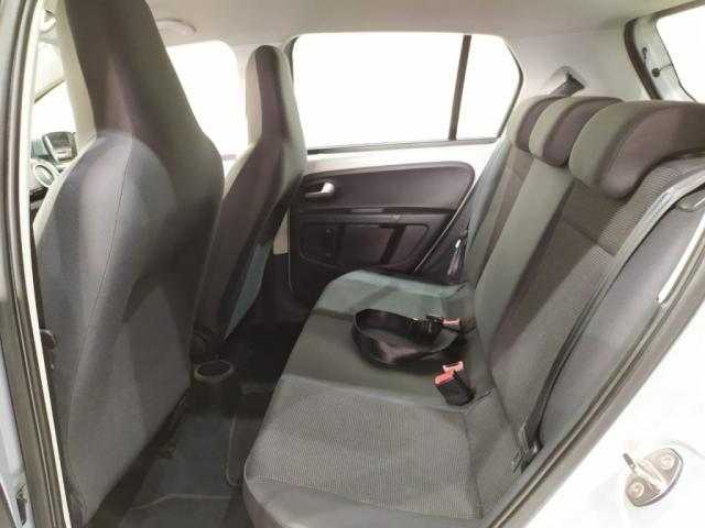VW - VOLKSWAGEN UP! HIGH 1.0 TOTAL FLEX 12V 5P - Foto 10