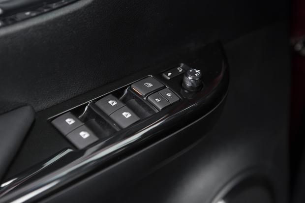 Hilux Preta Automática 2017/2017 Rodas Aro 20 Top - Foto 14