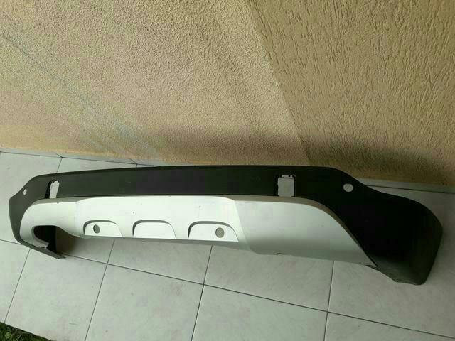 Spoler traseiro da BMW x1