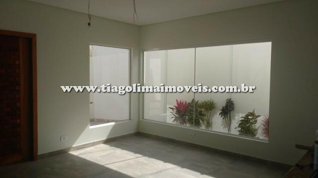 Sobrado Novo com 03 Suítes || Jardim de Inverno || Área Gourmet || 590 Mil - Foto 2