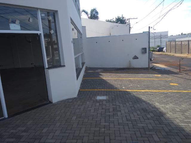 Loja 190m² na Rua Felisberto Carrijo próximo à Av. Rondon Pacheco - Foto 17