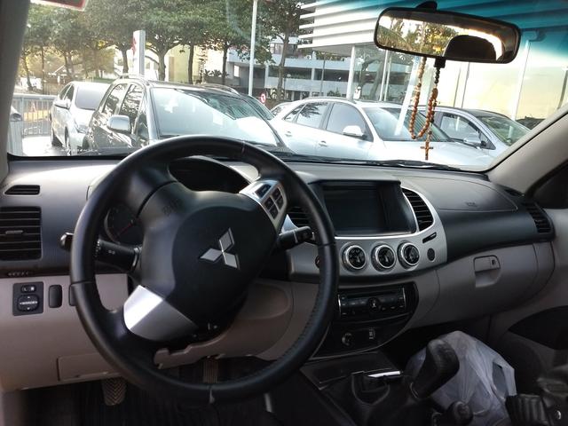 L200 Triton Savana * 4X4 * 2018 *49.000 kms - Foto 12