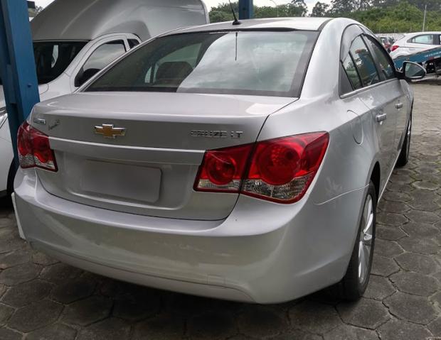 CHEVROLET CRUZE 1.8 LT 16V FLEX 4P AUTOMÁTICO - Foto 2