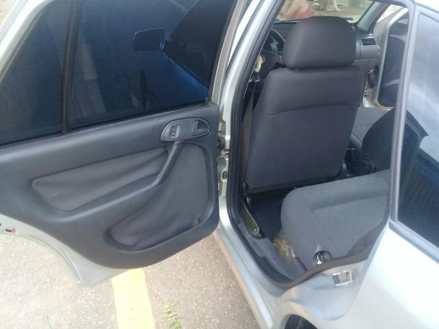 Vendo gol g3 ano 2002 md 3 completo de tudo. Informações no zap 89n *