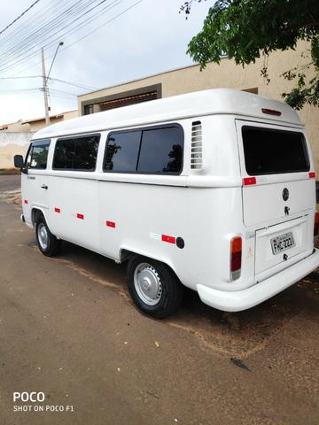 Kombi 15 e 12 lugares 2010 2011 2012 2013 - Foto 8