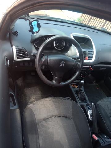 Peugeot 207 IPVA 2020 pago peneu novo completo acc troccs - Foto 4