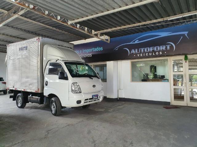 Kia Bongo K-2500 baú !!! Vistoriado 2020 !!! Todas as revisões feitas pela Autofort - Foto 2