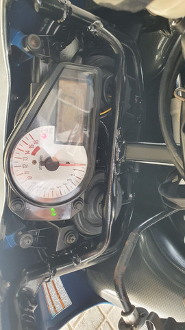 Suzuki GSX R 2004 - Foto 9