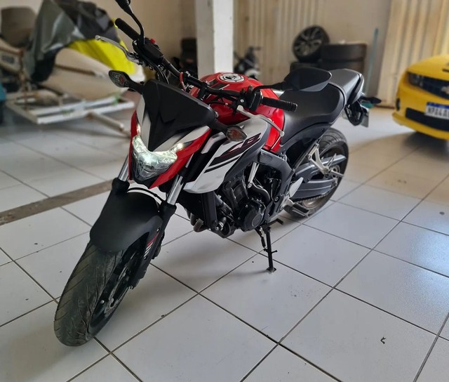 HONDA CB650F 2018