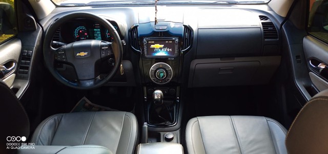 VENDO UMA S10 LTZ FLEX 4X4 MANUAL