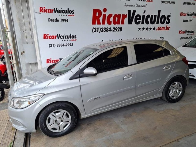 CHEVROLET ONIX 10MT JOYE