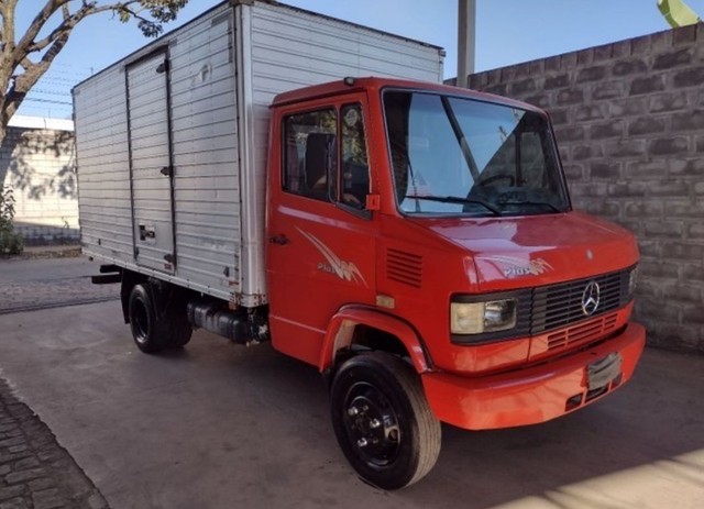 VENDO M.B 710