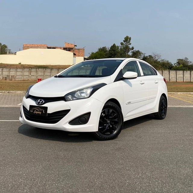 HB20S 2015/2015 1.0 COMFORT PLUS 12V FLEX 4P MANUAL