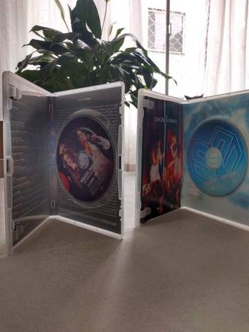 DVD Maiara e Maraisa e DVD Simone e Simaria -Usado - Originais - Foto 2