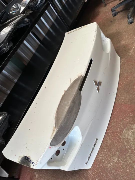 Tampa traseira Mitsubishi Lancer 2011 2019  - Foto 3