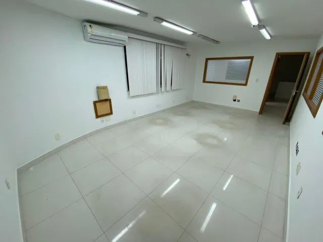Venda - Área Comercial com 201,00 m² no Bairro Califórnia  - Foto 12
