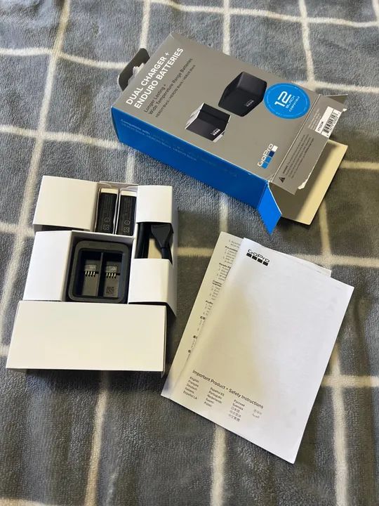 Dual Charger + 2Enduro batteries GOPRO12 - Foto 3