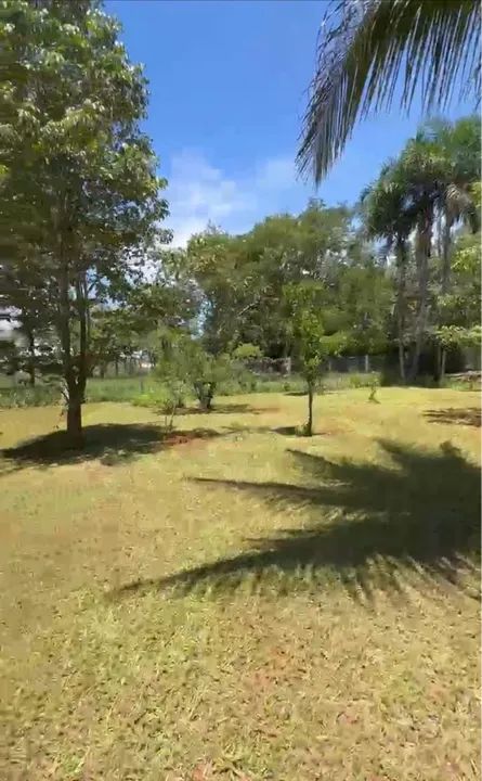 Vendo Chácara com piscina e área verde em condomínio fechado - Foto 4
