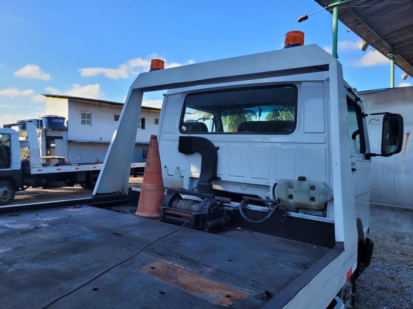 Caminhão guincho plataforma Volks 8.150 2011 - Foto 12