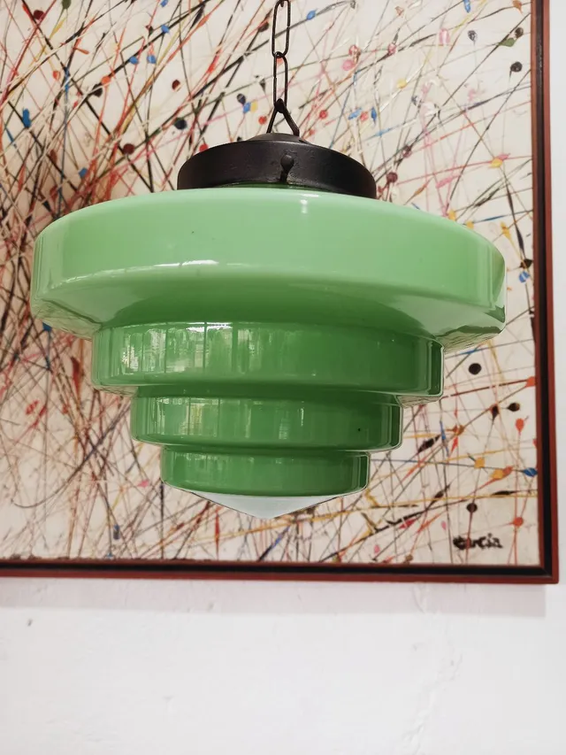 Antigo Lustre Em Opalina Verde.