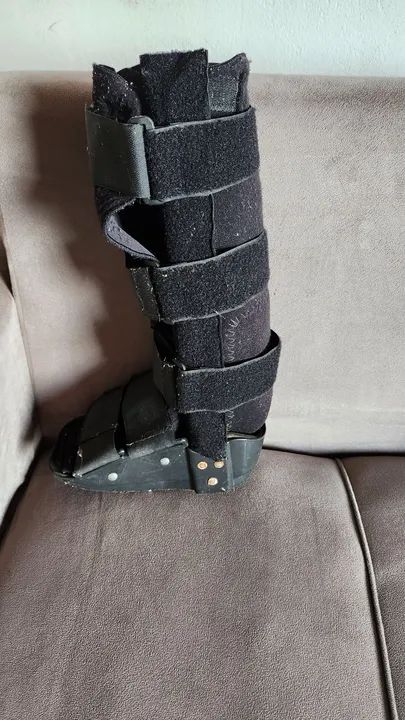 Bota ortopédica para imobilização - Foto 2