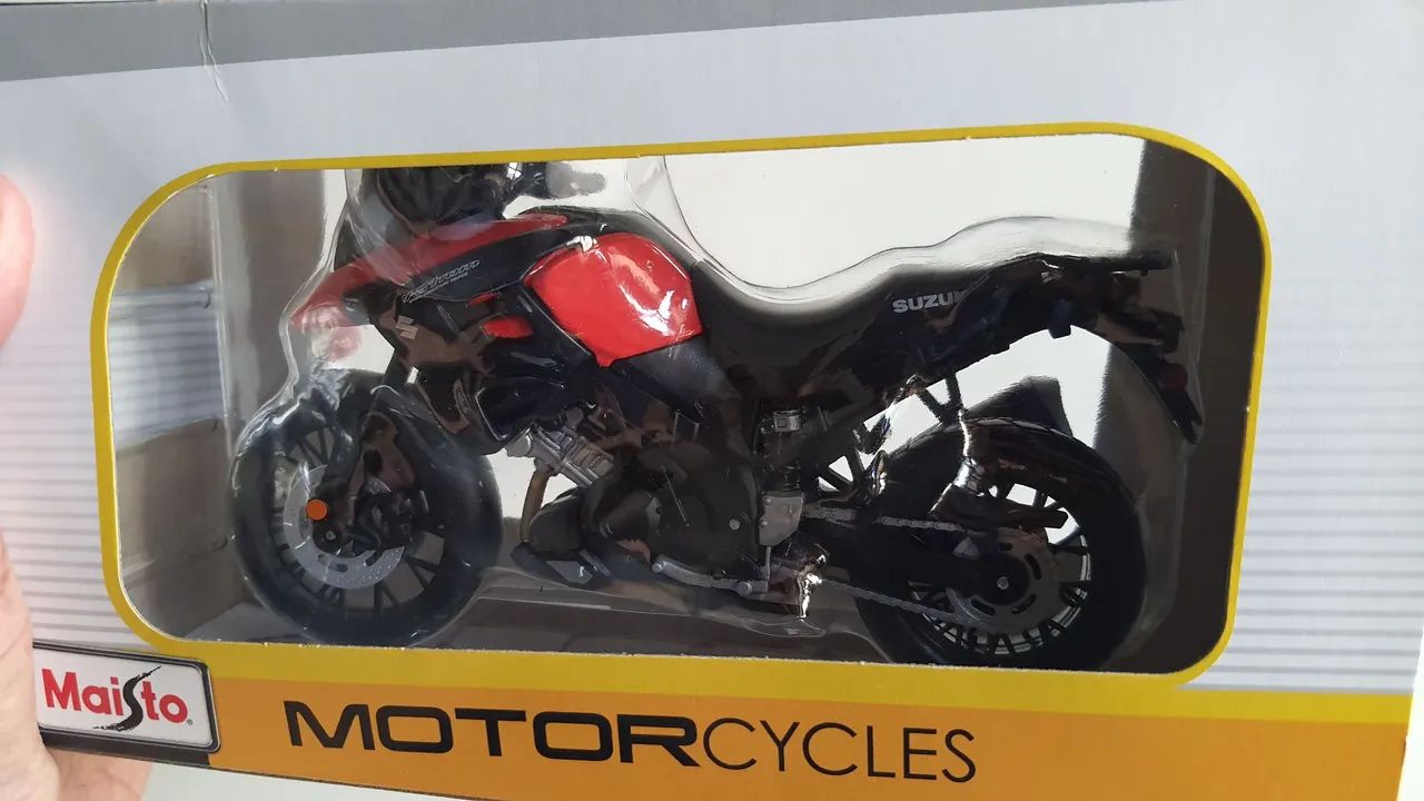 Miniatura Moto Suzuki V-Strom - Maisto 1:12 - Foto 5