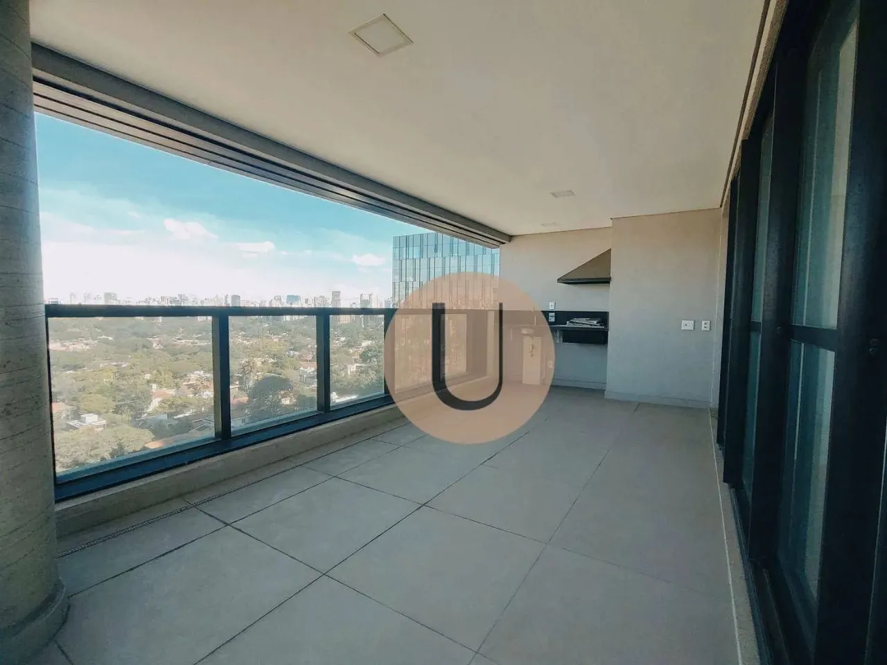 Pinheiros: Apartamento 142m² com 3 Suítes, 2 Vagas e Lazer Completo no Rooftop - Ao Lado d