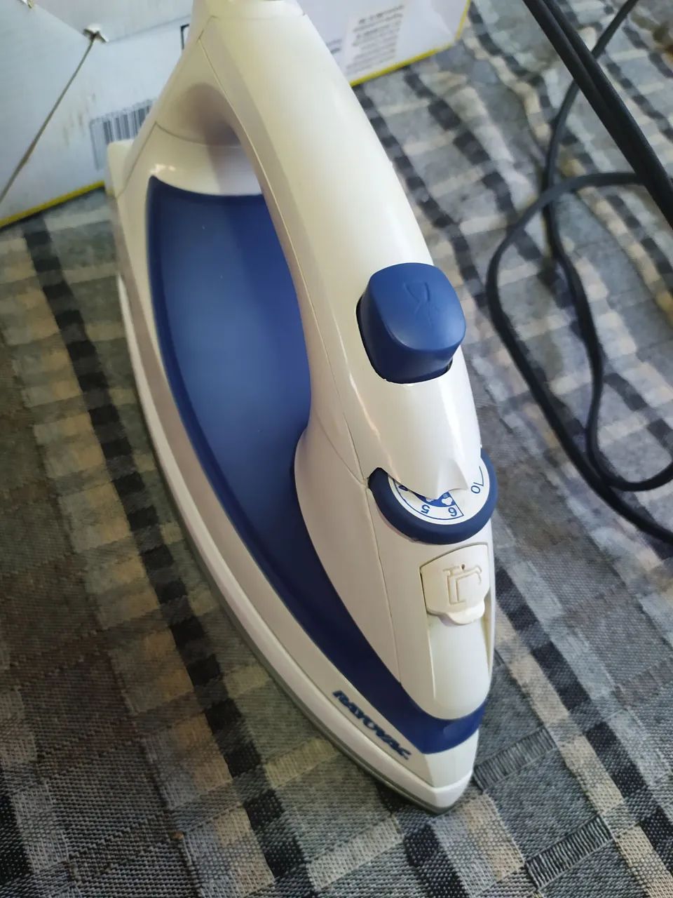 Ferro de Passar Roupa Rayovac a vapor - Foto 5