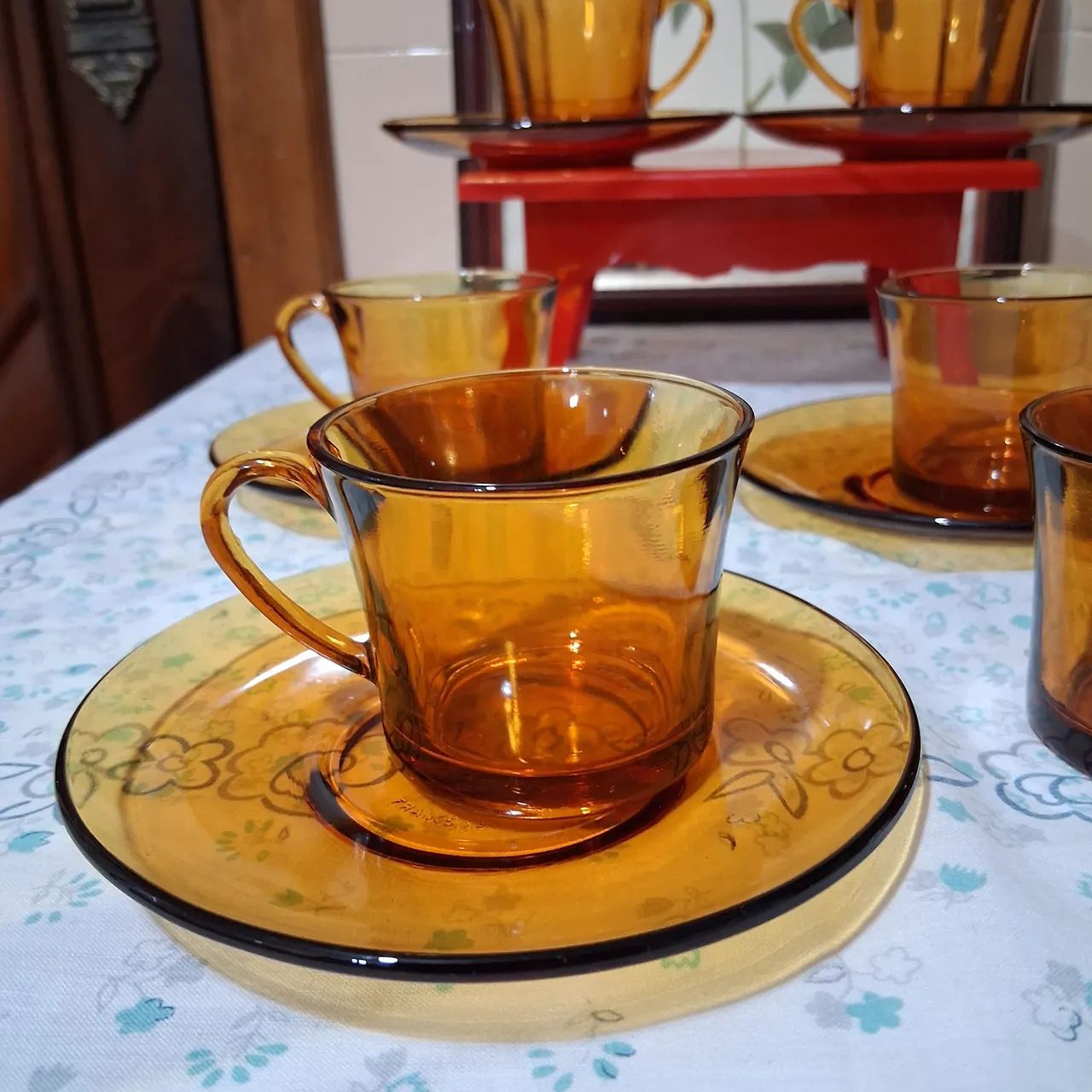 Jogo café Duralex  11 peças, praticamente  novas - Foto 2