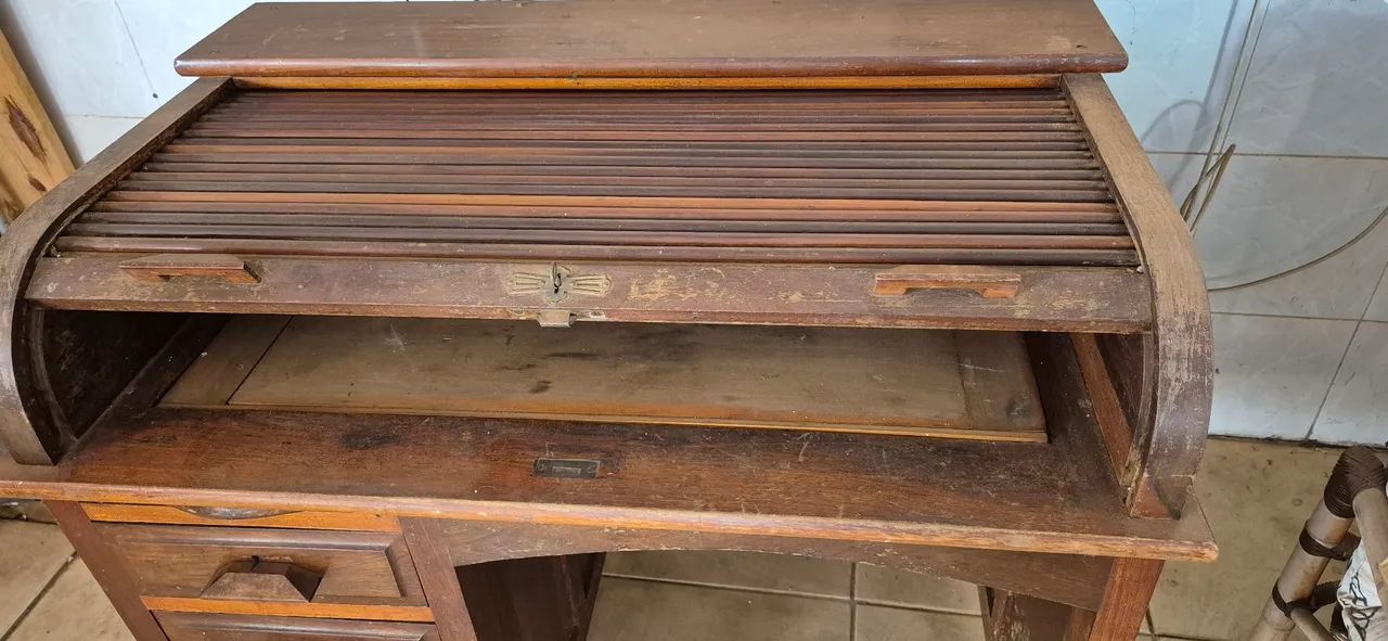 Vintage Sheriff Solid Wood Desk64169251409665121