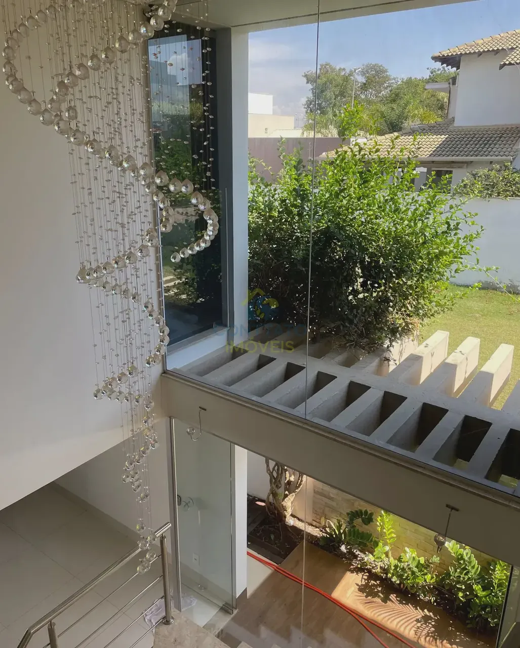Sobrado mobiliado para locação 4 suites no condominio Belvedere